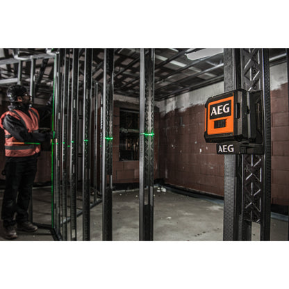 Nivelă laser AEG Nivelă Laser cu 2 linii în cruce, lumină verde, set cu accesorii, CLG220-K, 4935472254