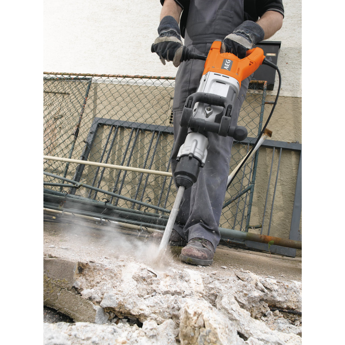 Ciocan rotopercutor SDS Max AEG Ciocan demolator SDS-Max de dimensiuni mari, PM 10 E, 4935412418