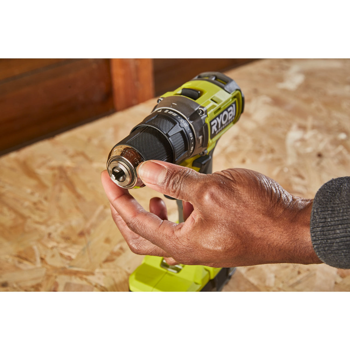 Masina de gaurit cu percutie 18V ONE+ brushless (fara acumulator) - RPD18BL1-0