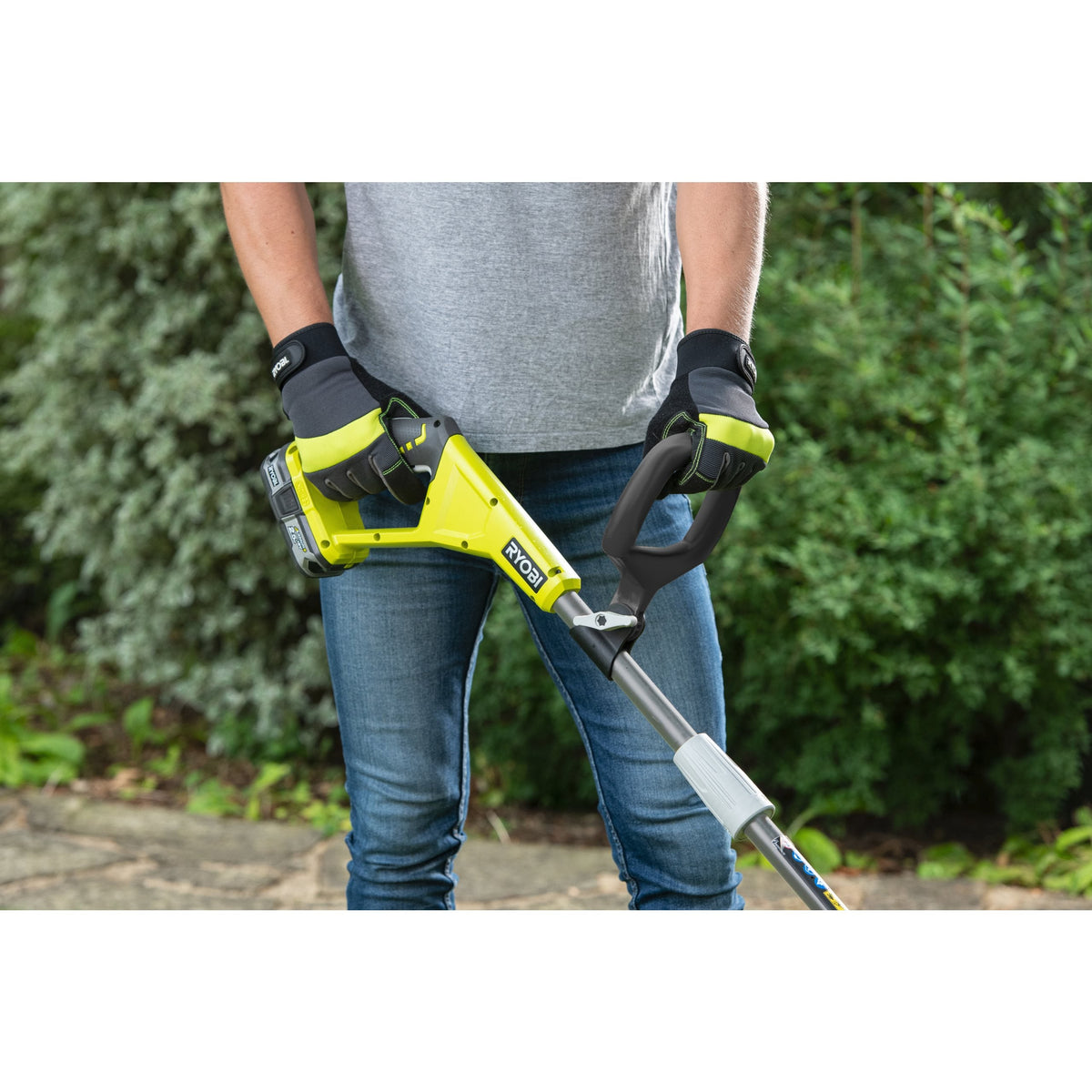Trimmer pentru marginea peluzei 18V ONE+ (fara acumulator) - RY18EGA-0