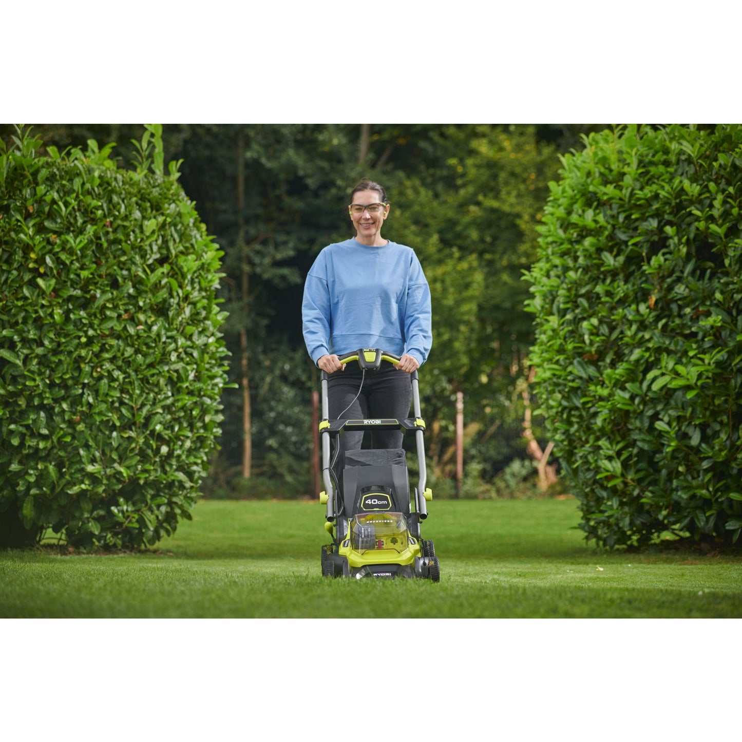 Masina de tuns iarba fara perii 18V ONE+ de 40cm (fara acumulator) - RY18LMX40C-0