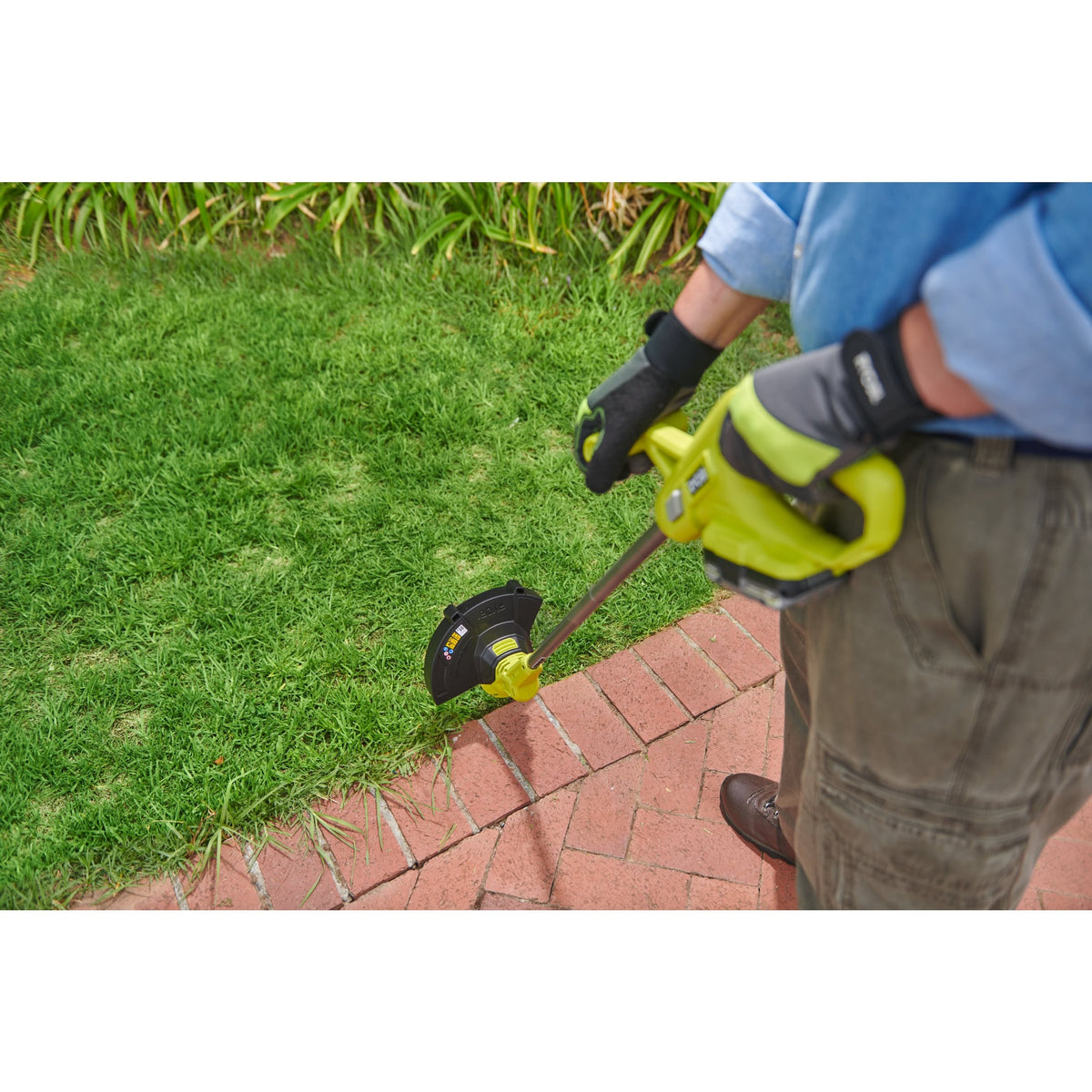Trimmer iarba 18V ONE+, latime taiere 23cm (fara acumulator) - RY18LT23A-0