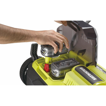 Scarificator & aerator 18V ONE+, motor fara perii, latime 35cm, cu 2 acumulatori de 4.0Ah - RY18SFX35A-240