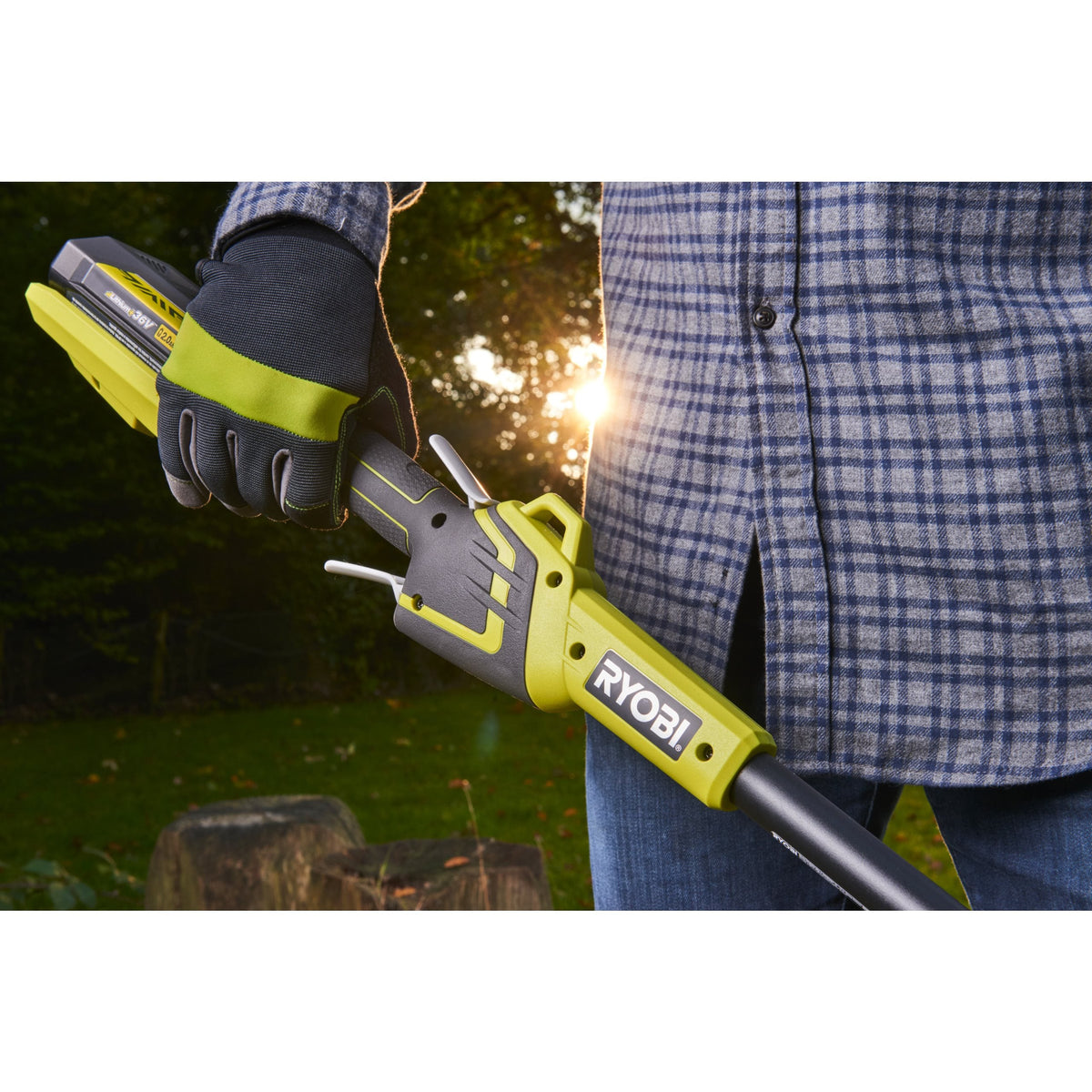 Trimmer iarba 36V MAX POWER, latime taiere 33cm (fara acumulator) - RY36LT33A-0